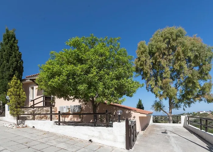 Resitour - Perneri Three Bedroom Villas